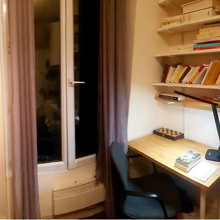 Appartement Studio Pres Du Boulevard Saint Marcel, Entre Le 5e Et Le 13e Arrondissement Paris